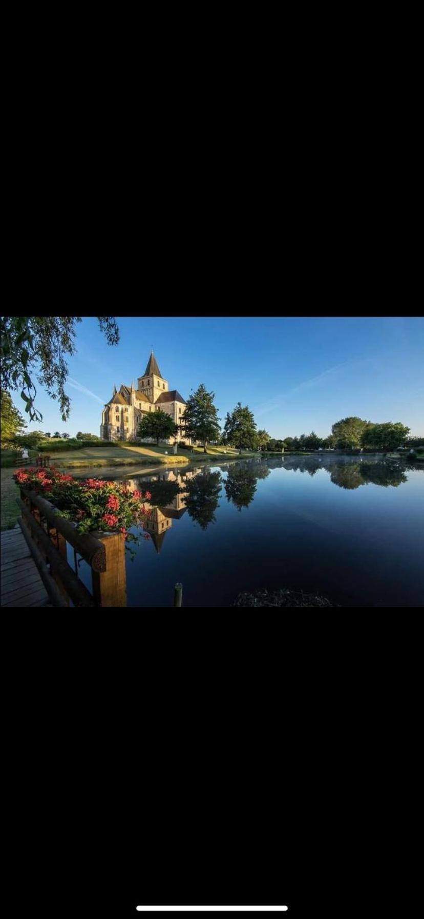 Maison au cœur de la nature Cerisy-la-Foret Extérieur photo